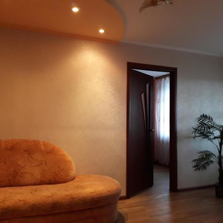Apartment - Gorkogo Street Hrodna Exterior foto